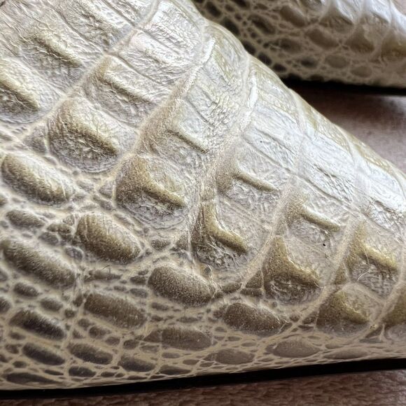 Emanuel Urgaro Paris Embossed Snakeskin Cream Taupe Leather Pumps Pointy Women 8 - Picture 8 of 16